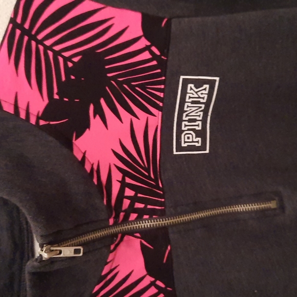 Pink Victoria Secret - Picture 3 of 4